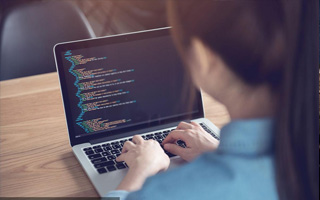 鞍山 api php源码,下载的php源码怎么运行呢？